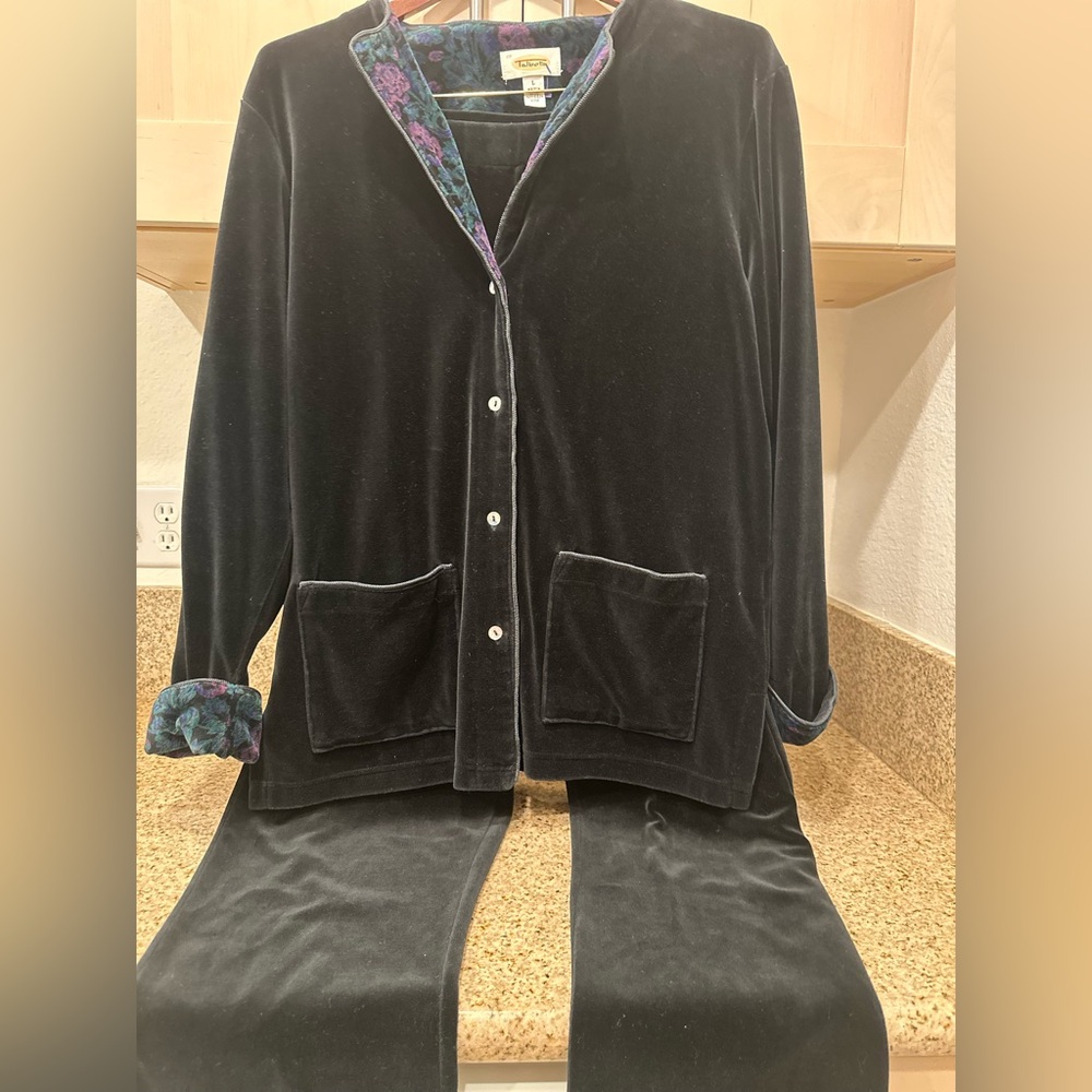 Talbots Black Velvet Top and Pants Set with Floral Trim Sz L